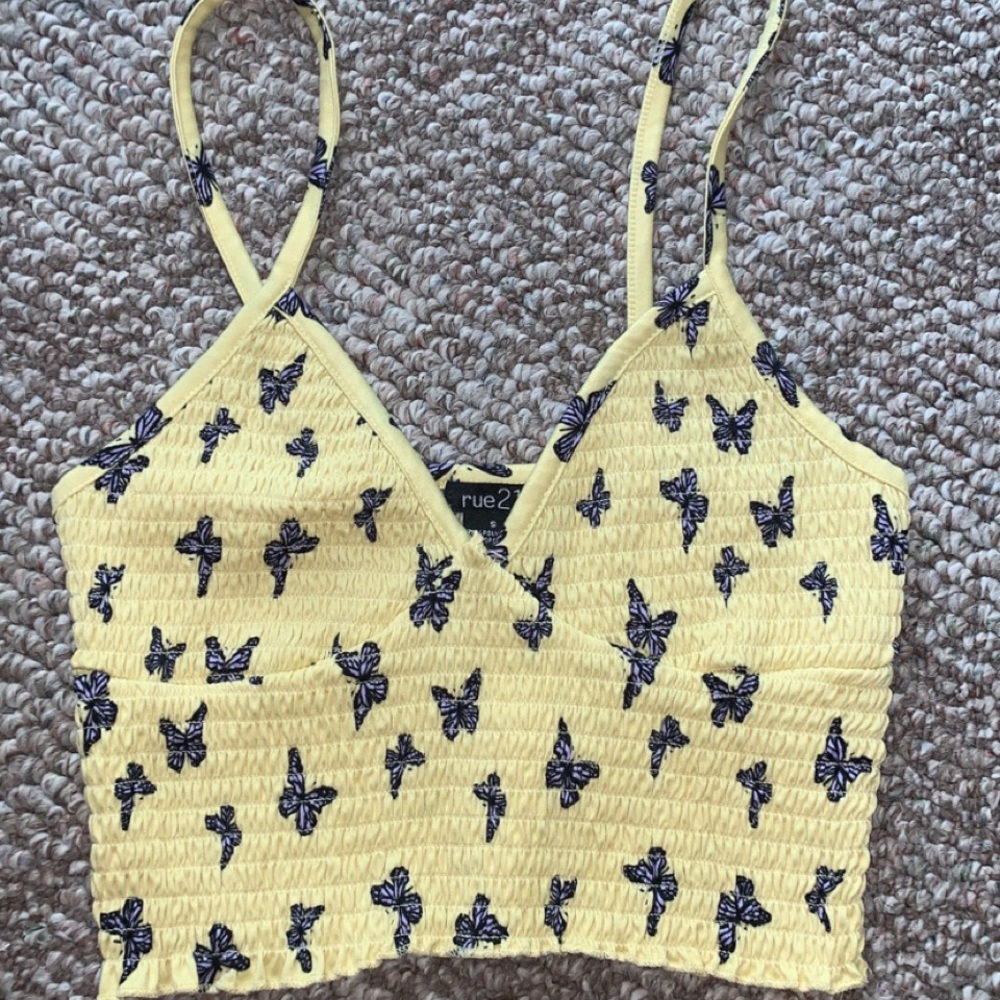 Rue 21 crop top